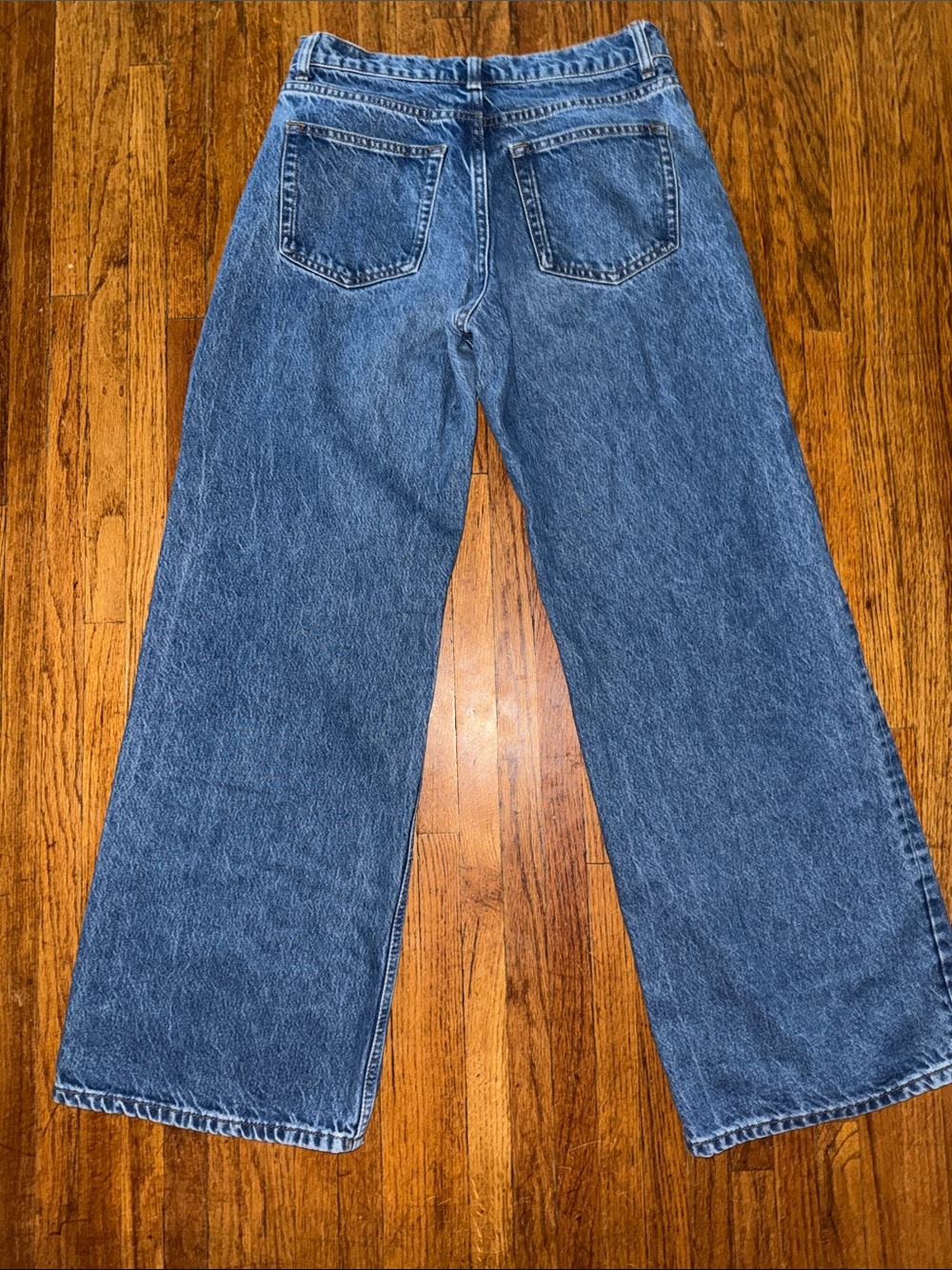 Reformation Wide-Leg Jeans in Medium Blue - Picture 4 of 7